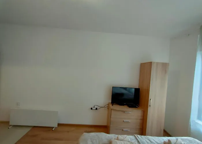 B34, Complex Sokolitsite